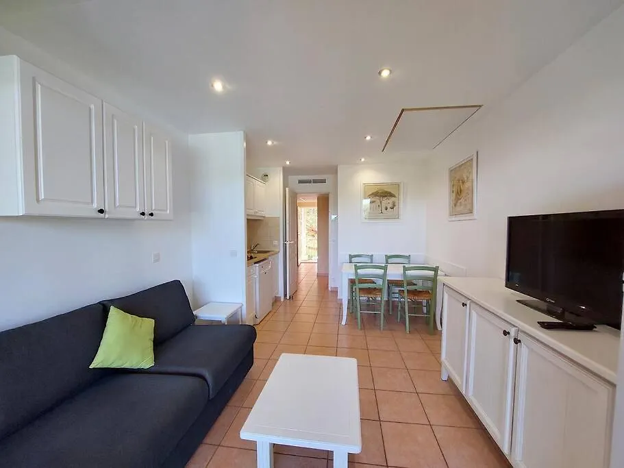 Presqu'Ile De Giens - Hameau De La Pinede Apartment Hyeres